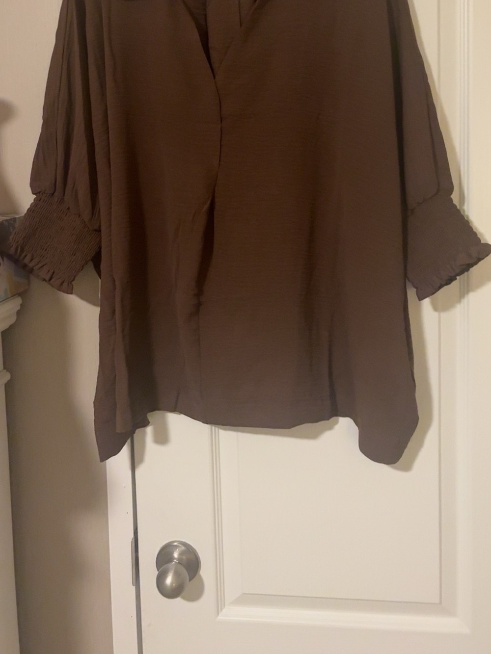 New Zenana Women's Brown Relaxed Blouse Size medium